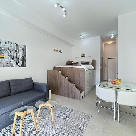 Terrace Apartment Danny คาชเตลา ภายนอก รูปภาพ