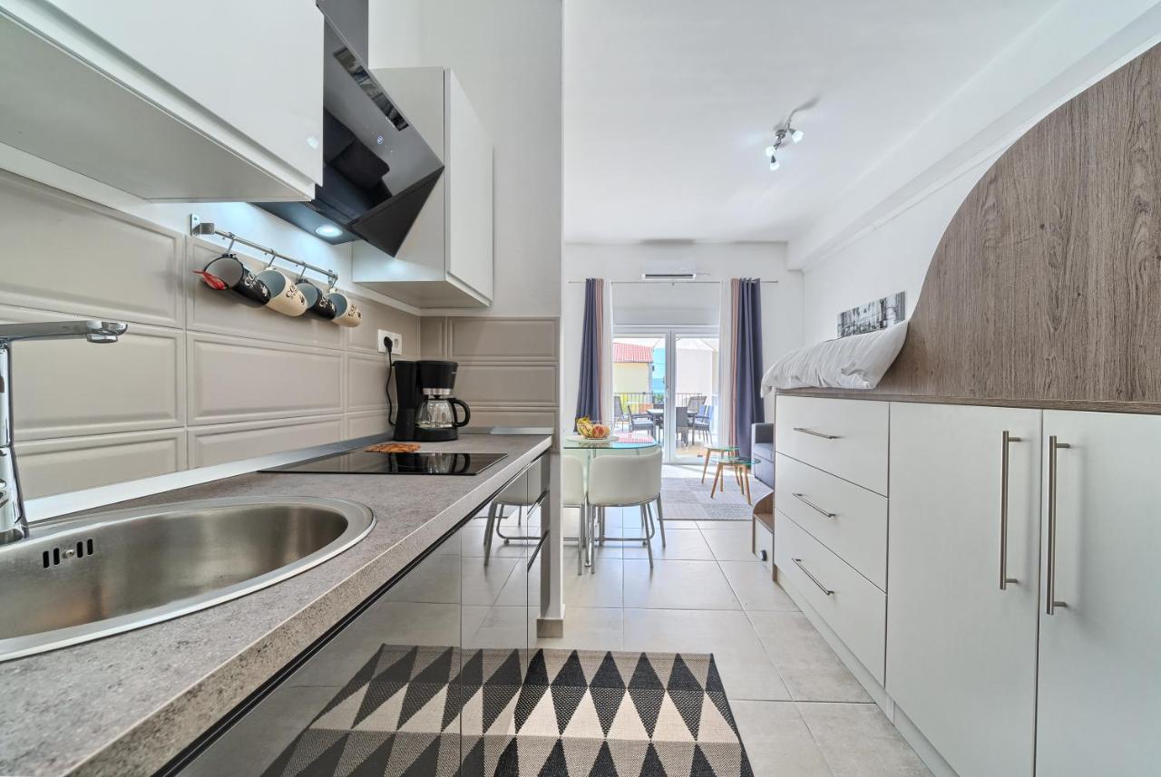 Terrace Apartment Danny คาชเตลา ภายนอก รูปภาพ