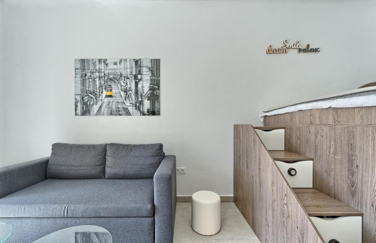 Terrace Apartment Danny คาชเตลา ภายนอก รูปภาพ